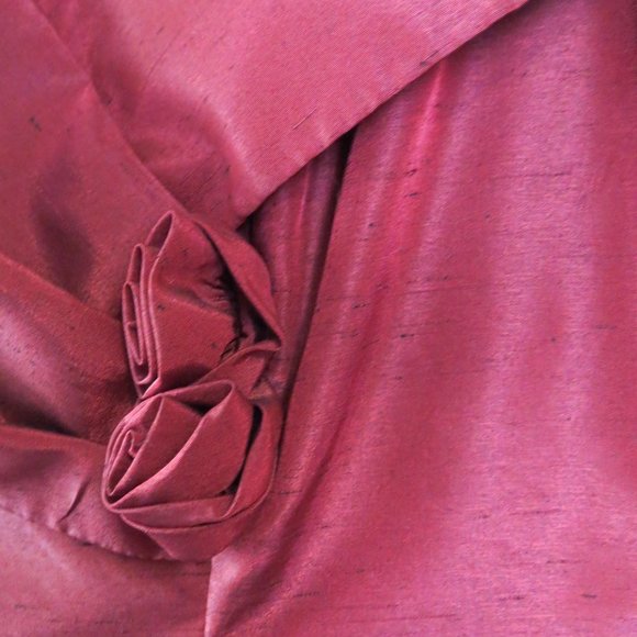 VINTAGE SYNDICATE - COCKTAIL / EVENING DRESS - SIZE 14 - NET UNDERLAY. - Picture 4 of 8